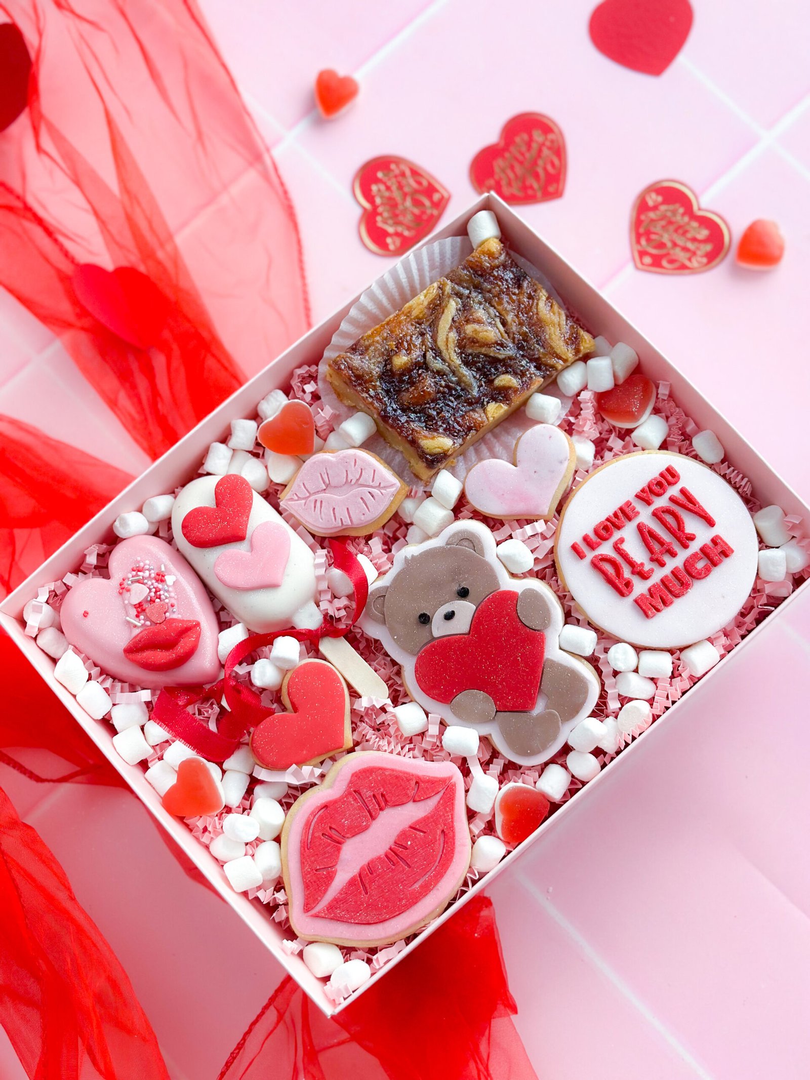 Кутийка i love you beary much